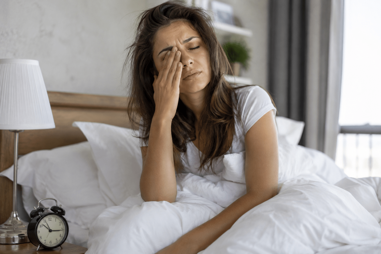 Altijd moe wakker? Dit zijn de 10 meest voorkomende oorzaken - HRSTL+